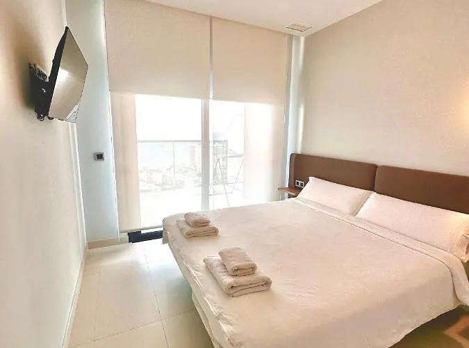 Sunset Drive Vistas Magicas بينايدورم